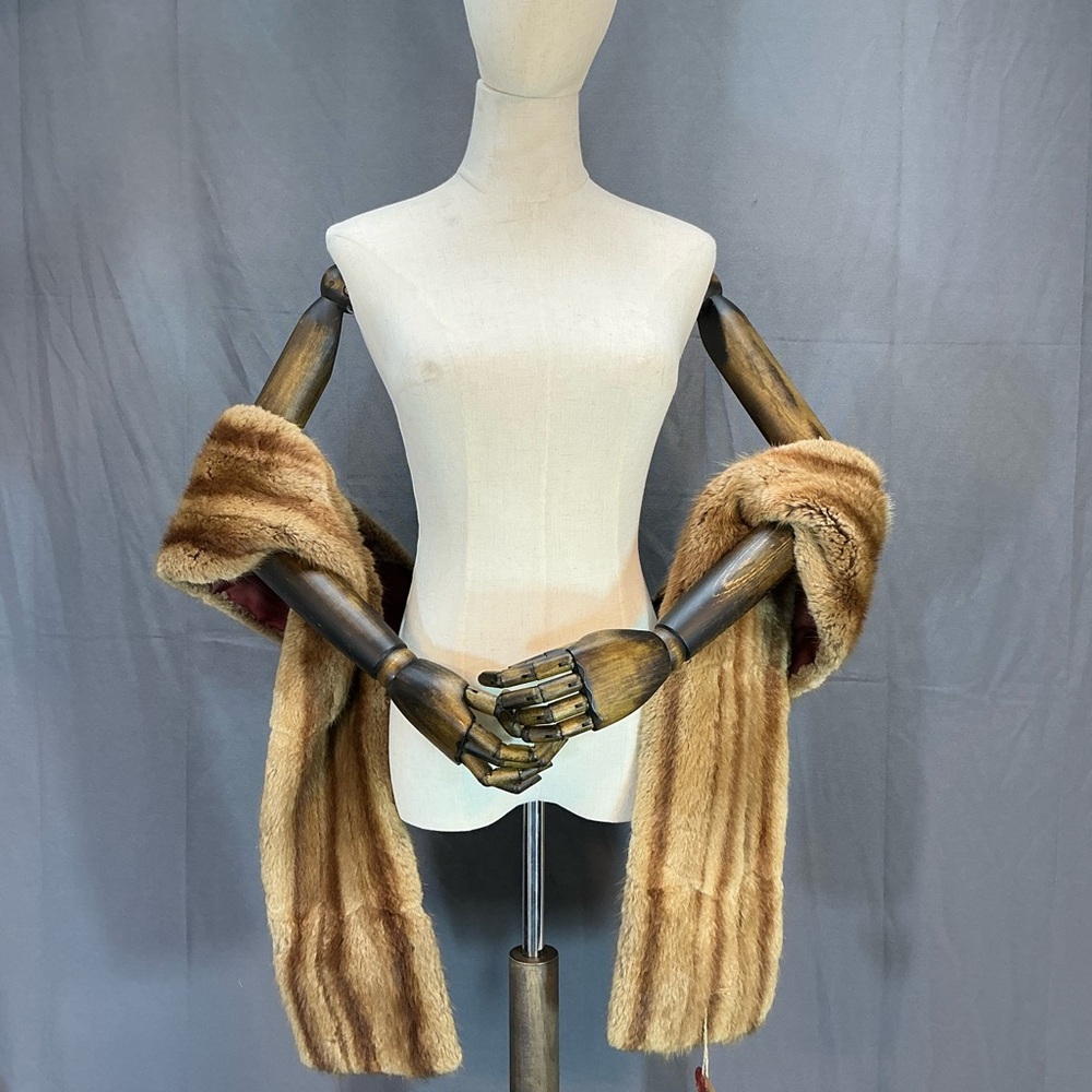 Elegant Mink stole